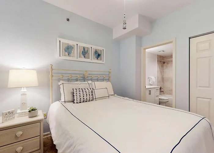 Holiday home 4th-floor Oceanfront With Private Balcony Pools Hot Tub Tennis *